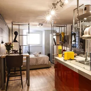La Casa Dello Stilista Appartamento Brescia